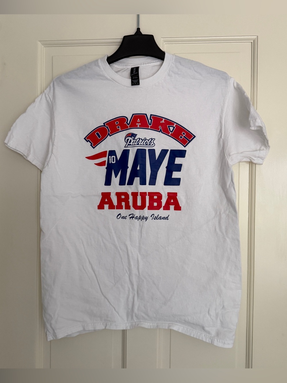 Drake Maye New England 
Patriots Aruba Crew Neck T Shirt